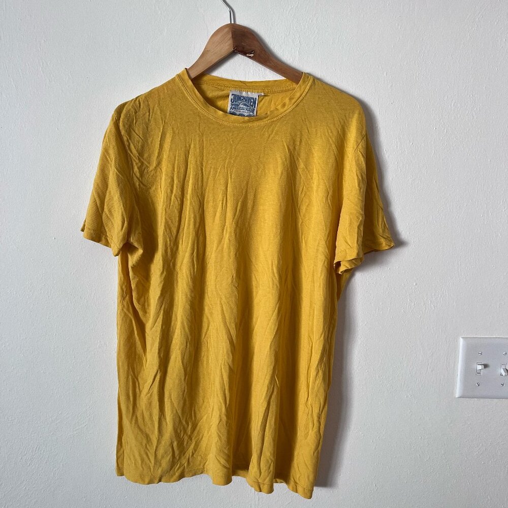 Jungmaven yellow shirt